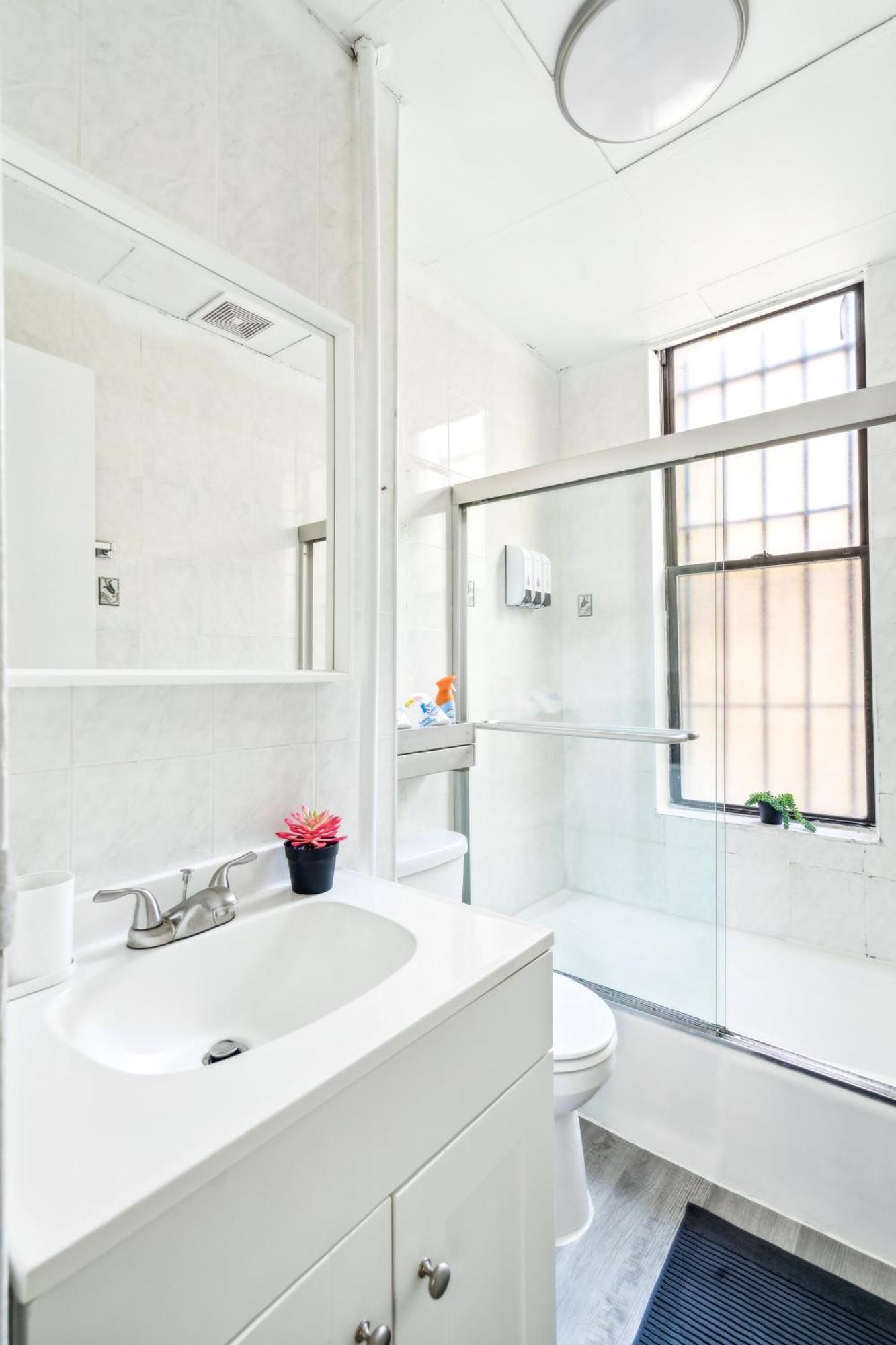2 Bedroom Cozy Central Apartment New York Kültér fotó